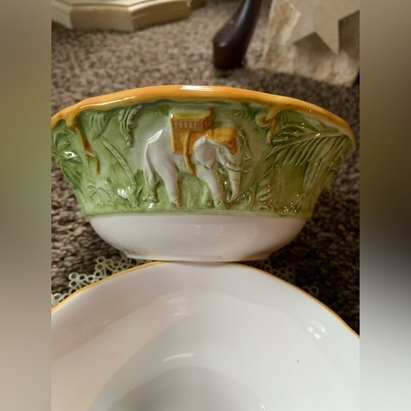 Carraro Italian Elephant Décor Bowls – Set of 2 – NEW - Picture 3 of 5